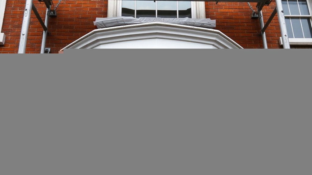 Bay Windows Mill Hill